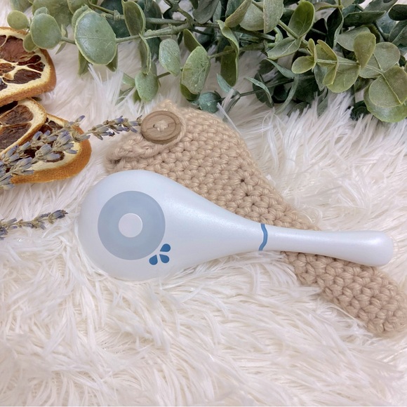 Daysy 2.0 Fertility Tracker Thermometer - Picture 2 of 5